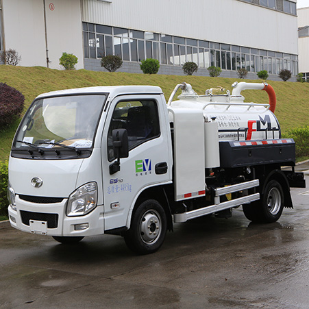 El nuevo camión de succión fecal eléctrico de 4 toneladas de FULONGMA, batería de larga duración